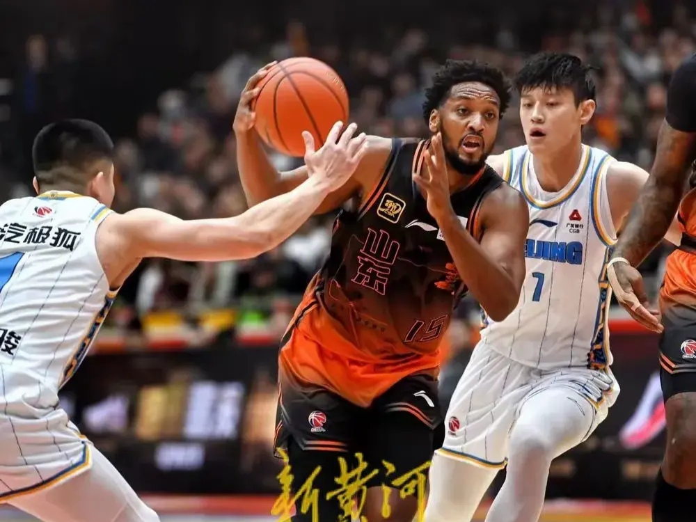 山东队击败北京，晋级CBA季后赛