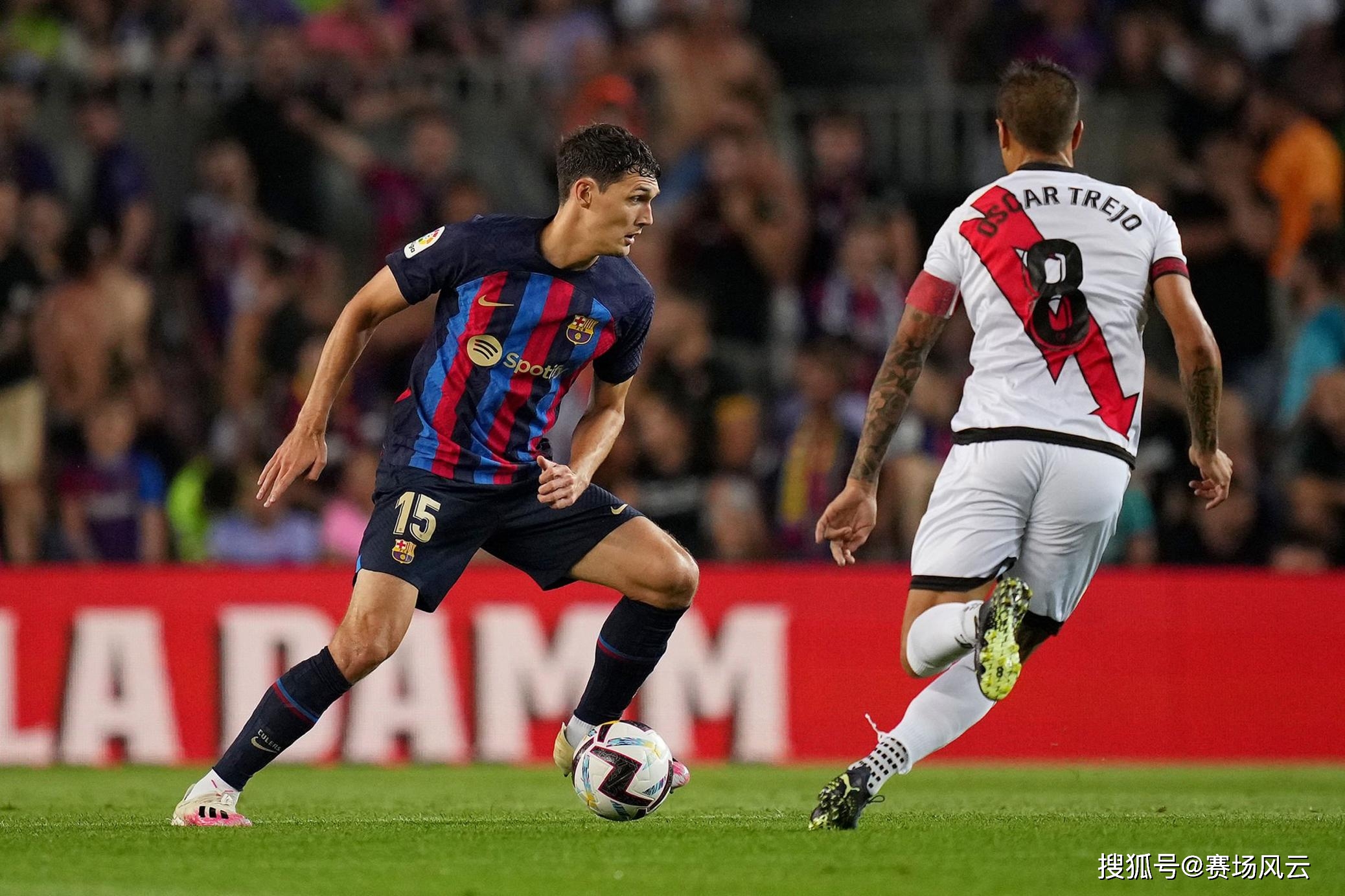  莱万多夫斯基赛事官方发布爆冷新规，掘金争议不断！